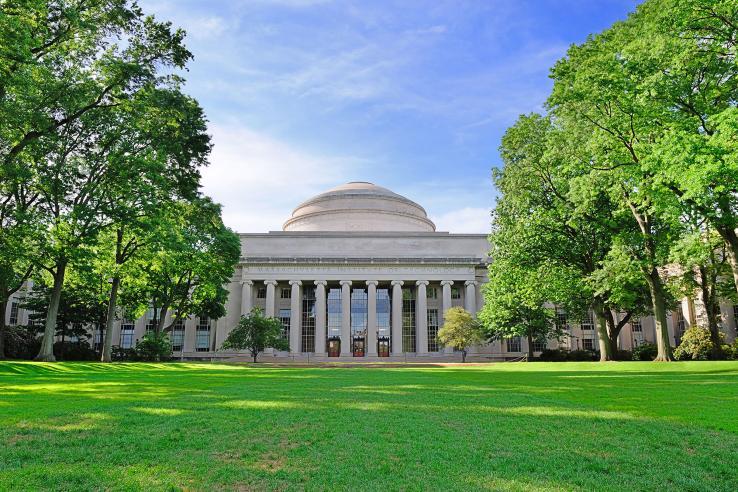 Picture of MIT building surrounded by trees